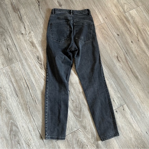 ASOS Charcoal Skinny Women's Jeans - Picture 4 of 6